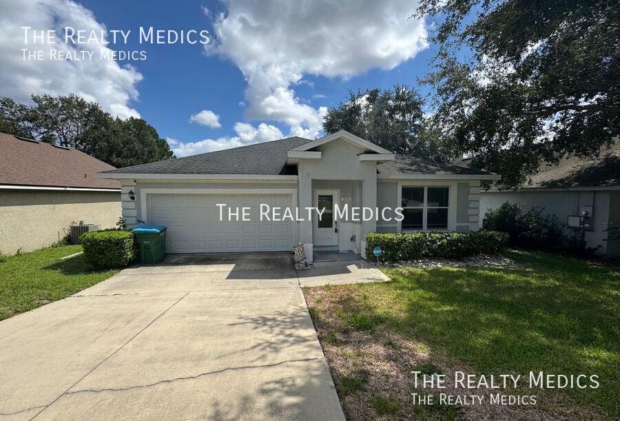 226 Haversham Rd in Deltona, FL - Foto de edificio