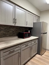 274 County Rd, Unit 274 County Rd Unit 2D in Tenafly, NJ - Building Photo - Building Photo