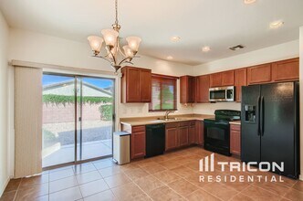 41220 W Colby Dr in Maricopa, AZ - Building Photo - Building Photo