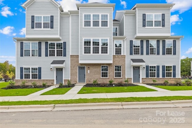 property at 513 Bailey Mls Dr