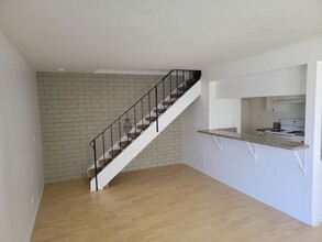 659 Halyard St in Port Hueneme, CA - Building Photo - Building Photo