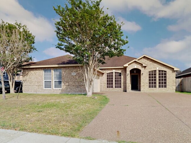 5941 Brockhampton St in Corpus Christi, TX - Building Photo - Building Photo