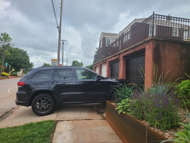3309 N Walker Ave, Unit 3311 in Oklahoma City, OK - Foto de edificio - Building Photo