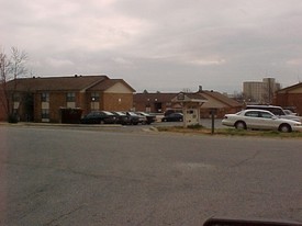 Cedar Manor Apartments