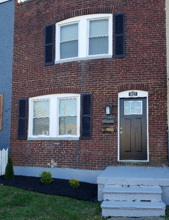 813 E Jeffrey St in Baltimore, MD - Building Photo