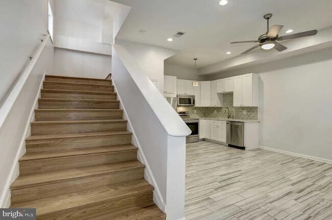 property at 1732-B N Veitch St