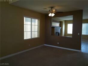 7330 Perkins Hill St in Las Vegas, NV - Building Photo - Building Photo