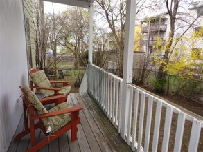 69 Raymond Ave, Unit 1R in Somerville, MA - Building Photo - Building Photo
