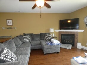 199 E John Casey Rd in Bourbonnais, IL - Building Photo - Building Photo