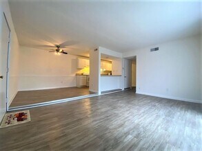805 High Meadows Ln in Charlotte, NC - Building Photo - Building Photo