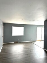 104 N Brookwood Way-Unit -#2 in Mansfield, OH - Building Photo - Building Photo