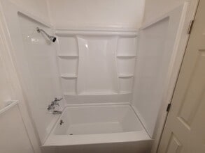 15814 N St in Mojave, CA - Foto de edificio - Building Photo