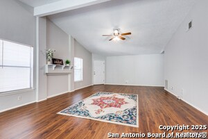 10323 Country in San Antonio, TX - Building Photo - Building Photo