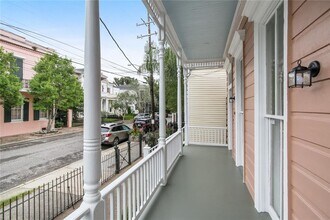 3220 Chestnut St, Unit 3220 in New Orleans, LA - Building Photo - Building Photo