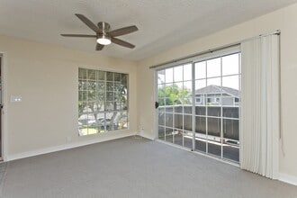 94-1411-1411 Kulewa Loop in Waipahu, HI - Building Photo - Building Photo