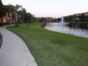 5536 Metrowest Blvd, Unit PALM CLUB CONDO in Orlando, FL - Building Photo - Building Photo