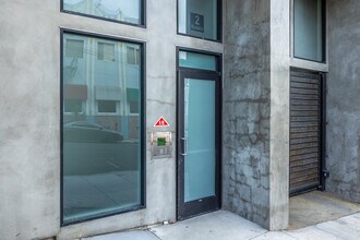 2 Russia Ave in San Francisco, CA - Building Photo - Building Photo