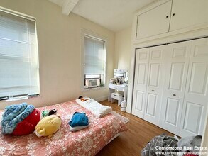 1451 Tremont St, Unit 2F in Boston, MA - Foto de edificio - Building Photo