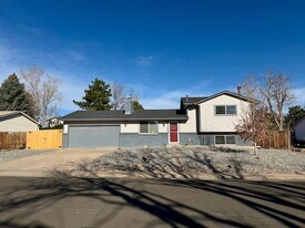 13285 Callisto Dr in Lone Tree, CO - Building Photo