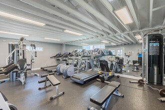 Imperial Beach Gardens in Imperial Beach, CA - Foto de edificio - Building Photo