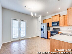 12135 Bowie Cir in San Antonio, TX - Building Photo - Building Photo