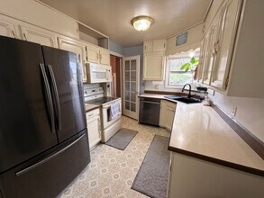 1309 G St in The Dalles, OR - Building Photo - Building Photo