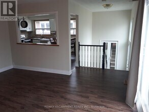 2003 Carrera Ln in Mississauga, ON - Building Photo - Building Photo