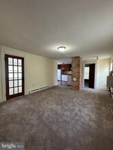 125 West End Ave in Cambridge, MD - Foto de edificio - Building Photo