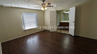 5000 Red Creek Springs Rd in Pueblo, CO - Building Photo - Building Photo