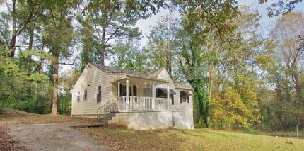 892 Midway St SE in Atlanta, GA - Building Photo - Building Photo