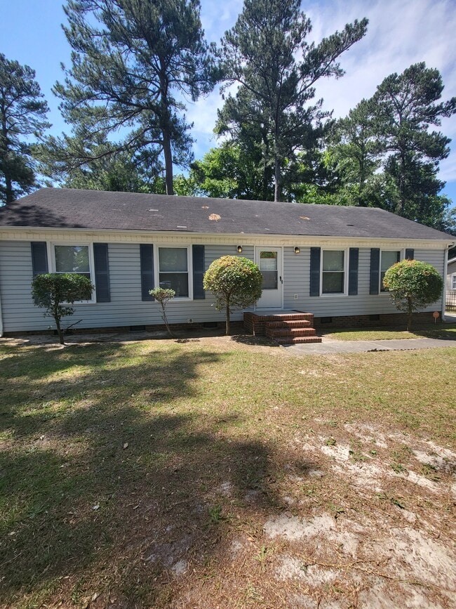 property at 1124 Lake Stone Pl