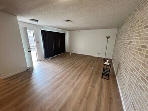 2315 Mandarin Way in Antioch, CA - Building Photo - Building Photo