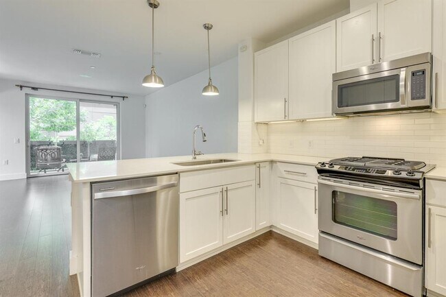 property at 2801 Dulce Ln