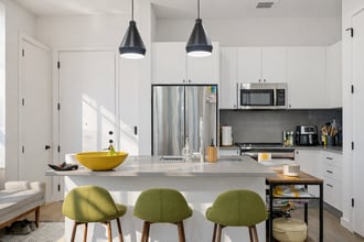 800 Embassy Dr, Unit 4022 in Austin, TX - Building Photo - Building Photo