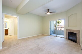 7683 Mission Gorge Rd in San Diego, CA - Building Photo - Building Photo