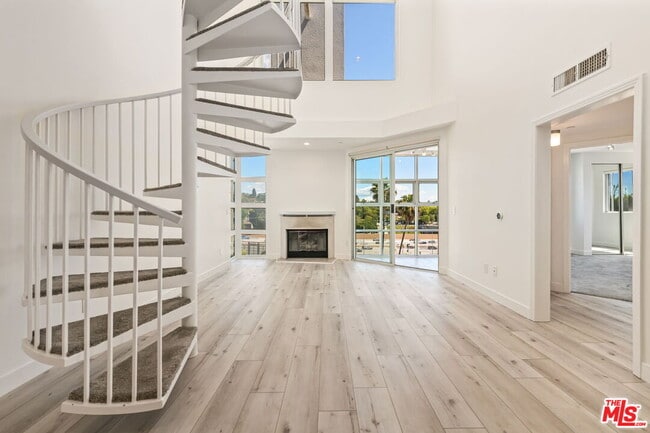property at 171 N Church Ln