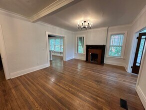 259 E Lane Ave in Columbus, OH - Building Photo - Building Photo