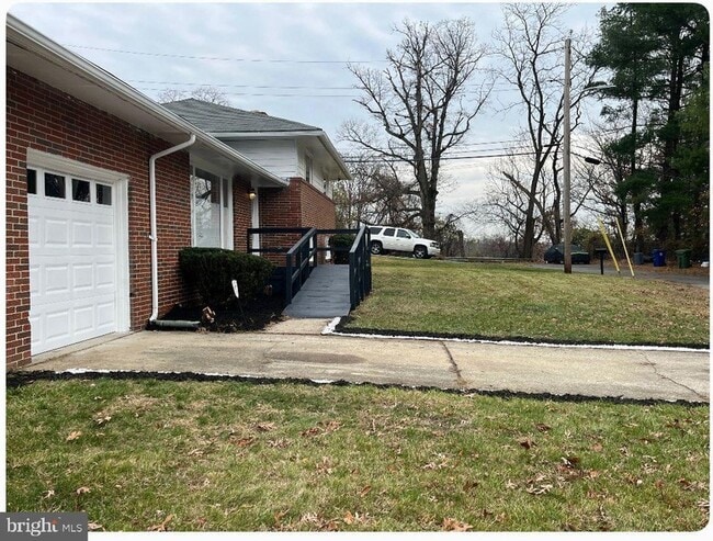 2813 Gwynnview Rd in Baltimore, MD - Building Photo - Building Photo