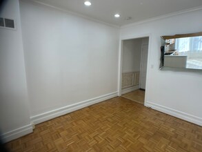 855 N 23rd St, Unit 2 in Philadelphia, PA - Building Photo - Building Photo