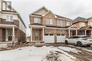 property at 8 Elsegood Dr