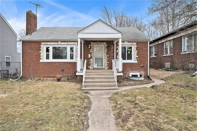 property at 3631 Van Buren St