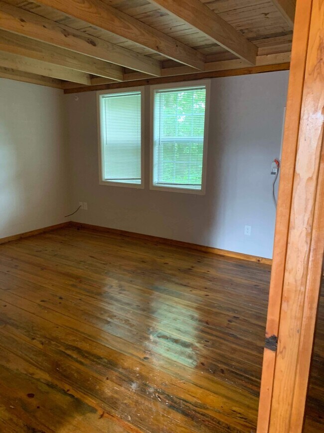 1112 Cardinal St Apt# 101, Unit Lofts on Lanana in Nacogdoches, TX - Foto de edificio - Building Photo