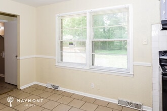 4610 Rutledge Dr NW in Huntsville, AL - Building Photo - Building Photo