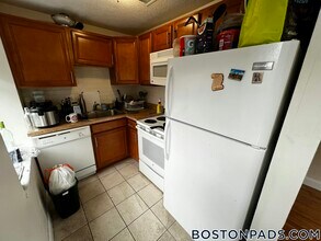 1078 Boylston St, Unit 4 in Boston, MA - Building Photo - Building Photo