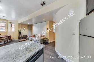 1423 W Oakdale Ave in Chicago, IL - Building Photo - Building Photo
