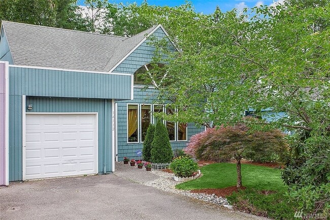 property at 14112 NE 78th Ct