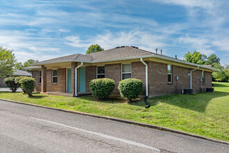 Tyler Park Apartments in Elizabethtown, KY - Building Photo - Building Photo