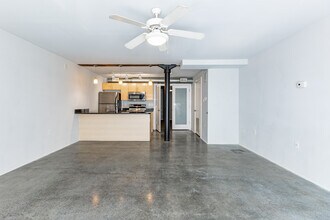 The Lofts on Market Street in Petersburg, VA - Foto de edificio - Interior Photo