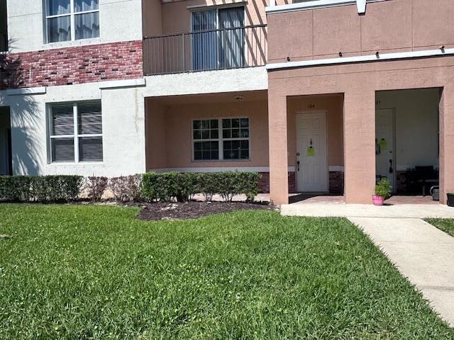 10520 SW Stephanie Way in Port St. Lucie, FL - Building Photo