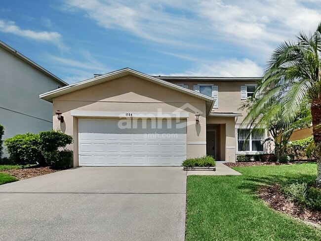 property at 6924 Lake Eaglebrooke Dr